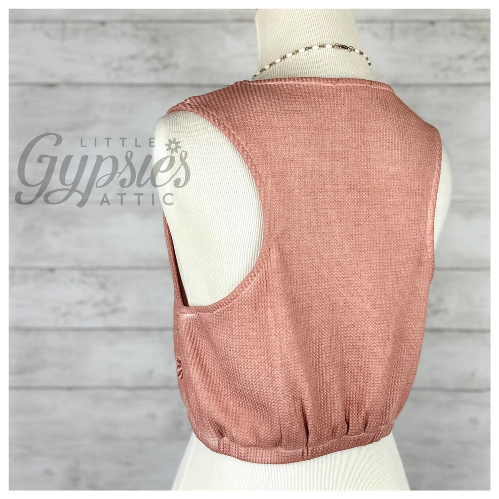 POL Keep it Classy Crop Top - Picture 6 of 11